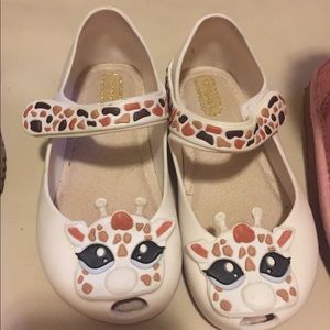 Giraffe Mini Melissa 9